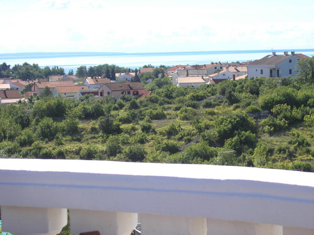 Apartments Kristina Krk Town Extérieur photo